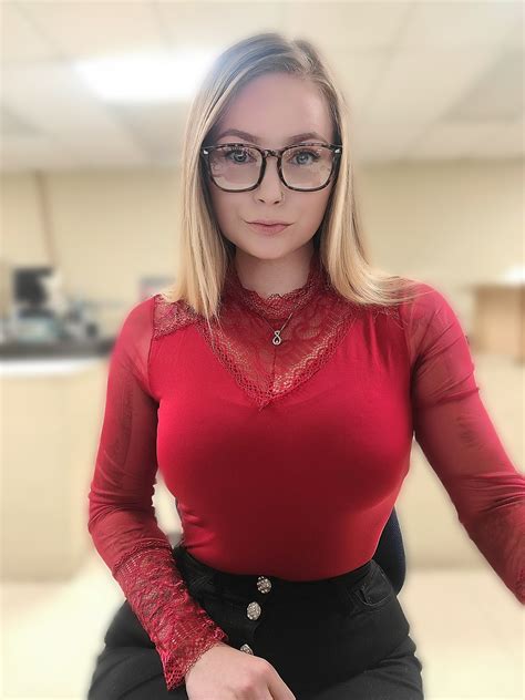 busty blonde glasses|Glasses : r/2busty2hide .